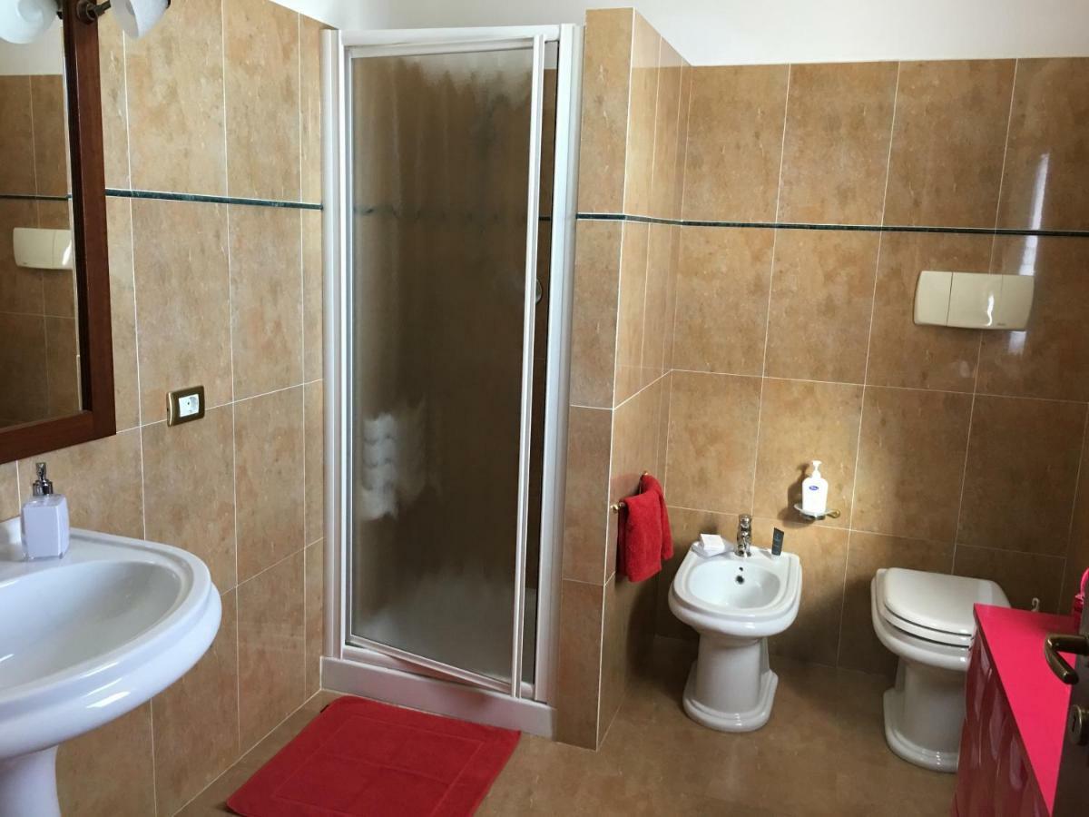 Casa Mariluka Bed & Breakfast Capoterra Ngoại thất bức ảnh